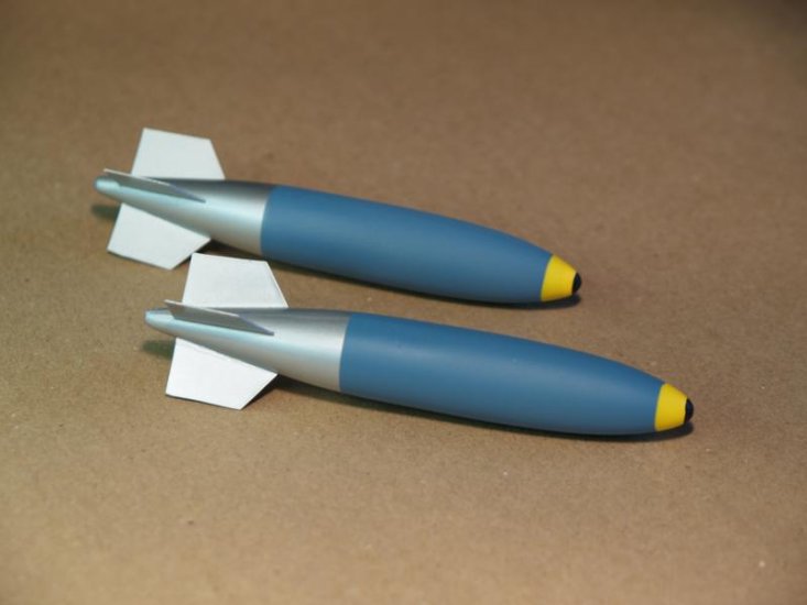 (image for) 5 ½in x 7/8in Makes 2 Bombs Type 1-3 P/N 1037-14